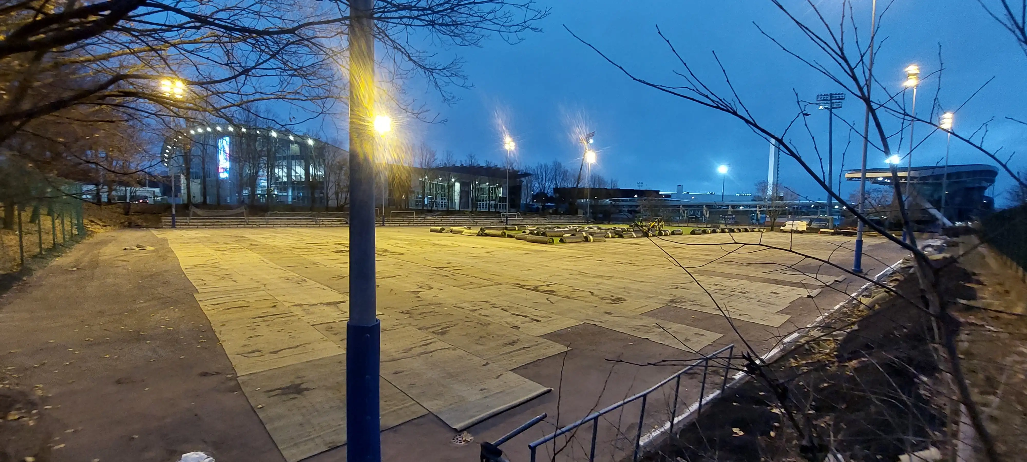 Saharan tekonurmikentän korjaus Helsinki