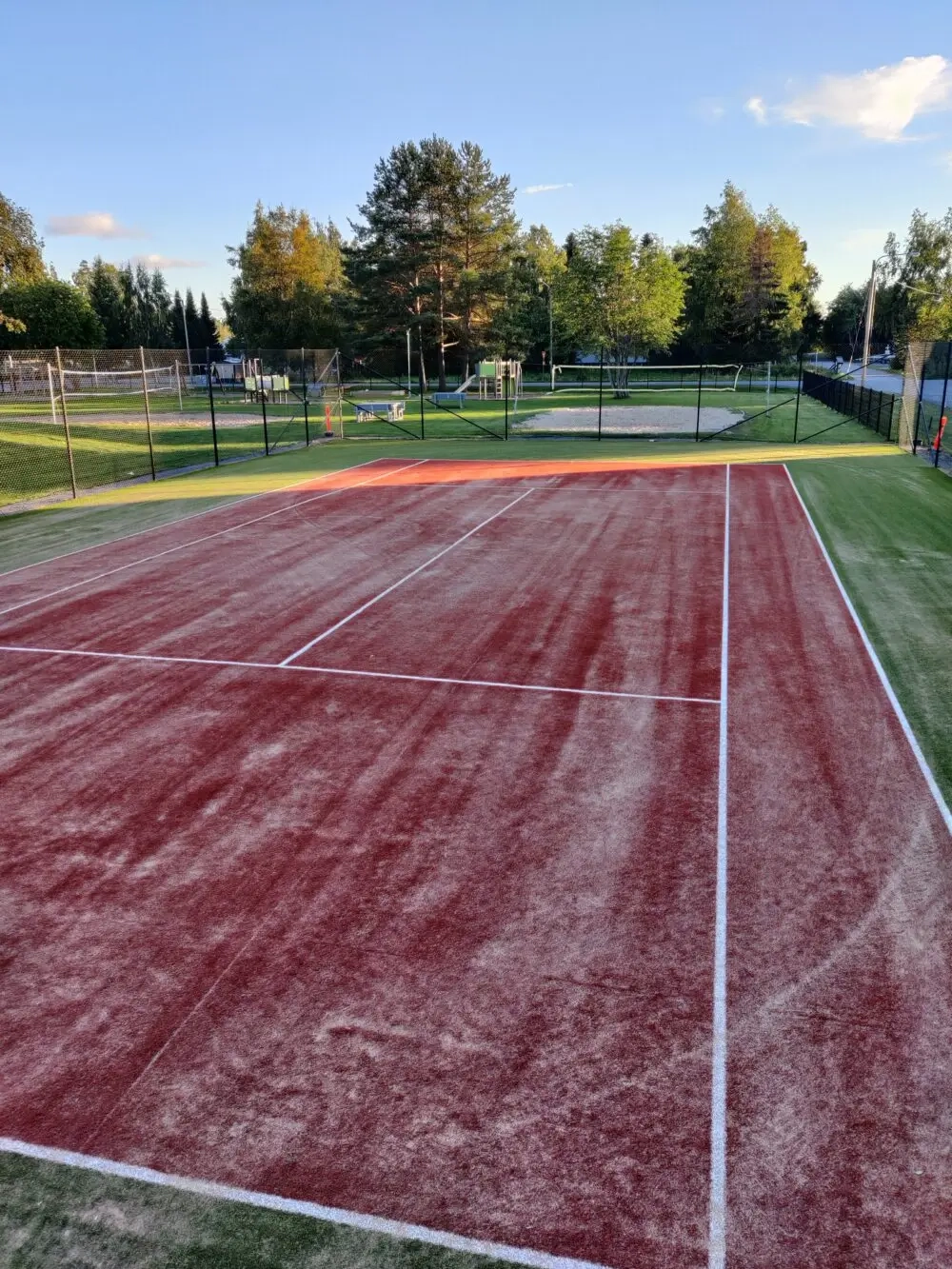 Tenniskenttä Isokyrö