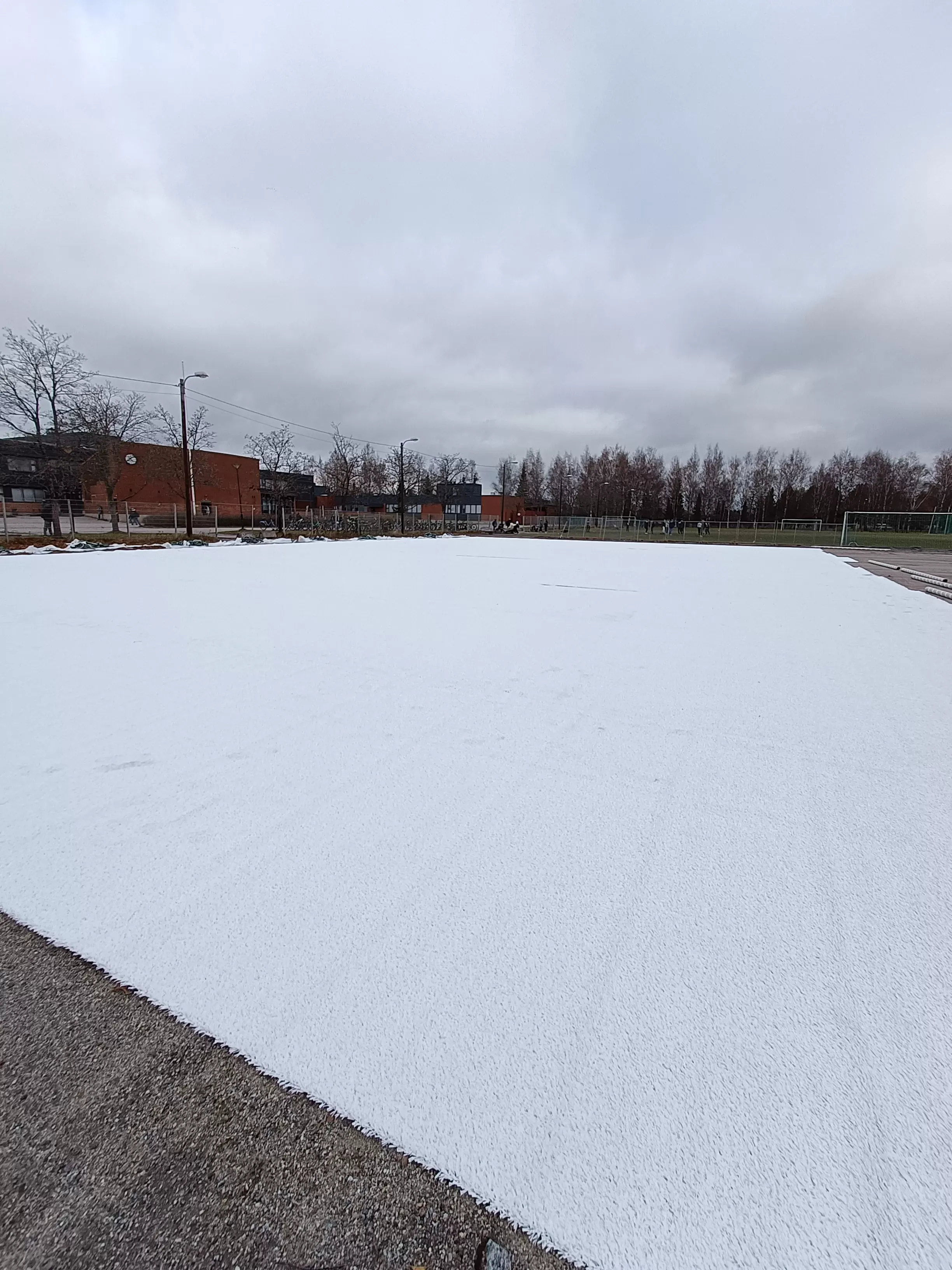 Moision koulun kenttä – talvikäyttö